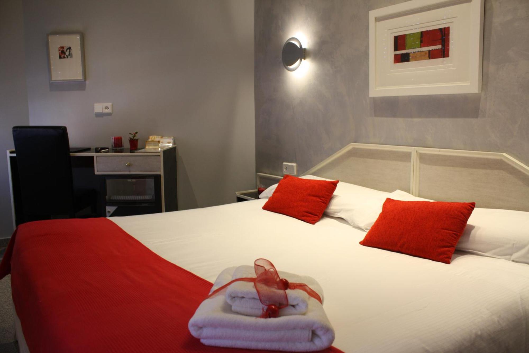 Hostal Paris Valladolid Kültér fotó