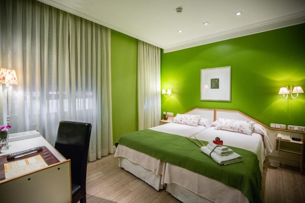 Hostal Paris Valladolid Kültér fotó