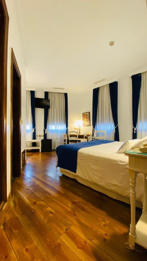 Hostal Paris Valladolid Kültér fotó